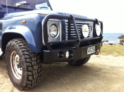 Defender Falcon Bar Side1.jpg