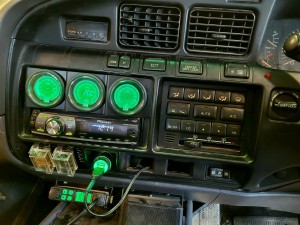 Gauges and wiring.jpg