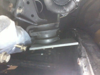 Start of engine mount Left side