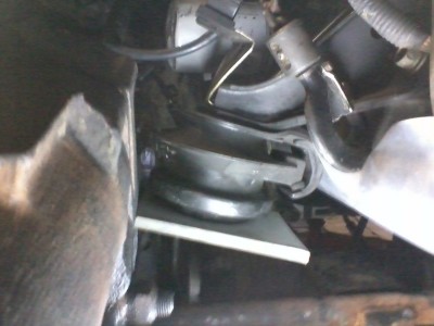 Start of engine mount right side