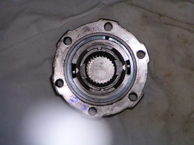 96 Mistral Auto Hub inner pix.JPG