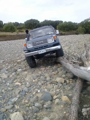 truck2.jpg