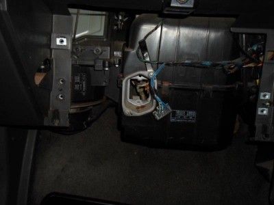 D21 Fan Resistor Block Housing