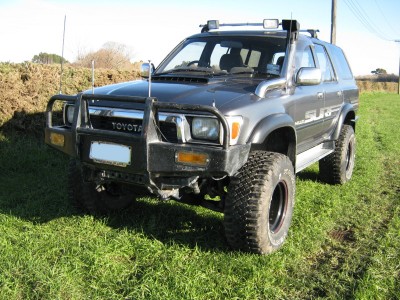 hilux2.JPG