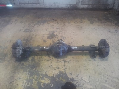 So now, 3 cutting discs later, we have a fairly bare diff. Shock mounts can stay put for now, along with sway bar mounts &amp; bump stop plates, as they should be in the right place