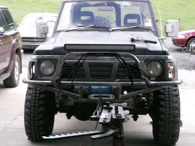 Front bar for bush truck 002.JPG