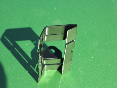 egt bracket shaped and trimmed