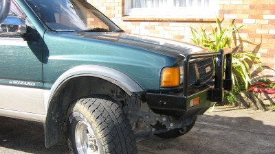 IMG_0478 (Custom).JPG (125.59 KiB) Viewed 4026 times Bullbar