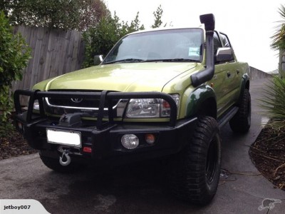 hilux front bar.jpg