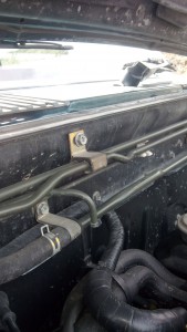 Hard to see but you can see the little connecting pice connecting the to tubes together