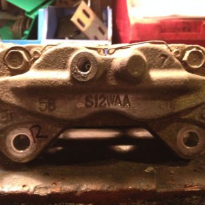 kun26 front brake calliper.jpg
