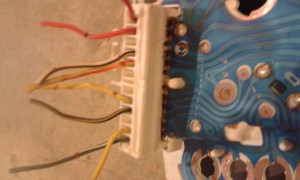 4th wire from the left